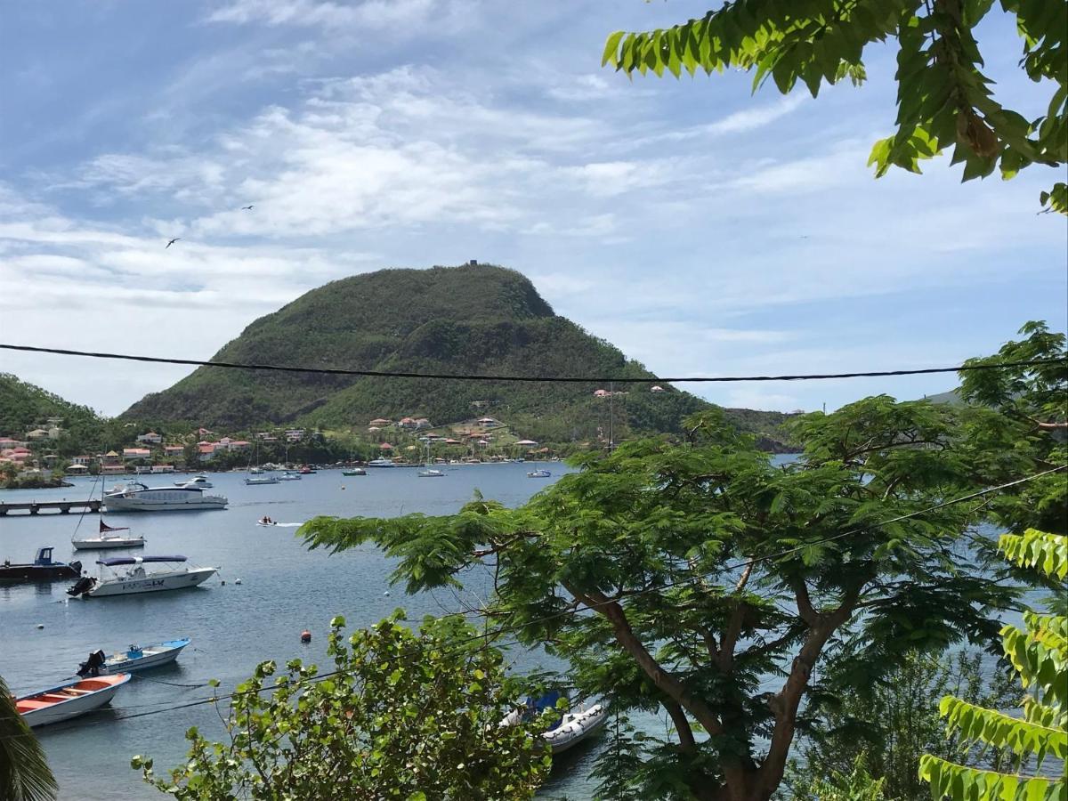 Case A Lili, Joli Haut De Villa Face A La Mer Dans Le Bourg. Тер-де-О Экстерьер фото